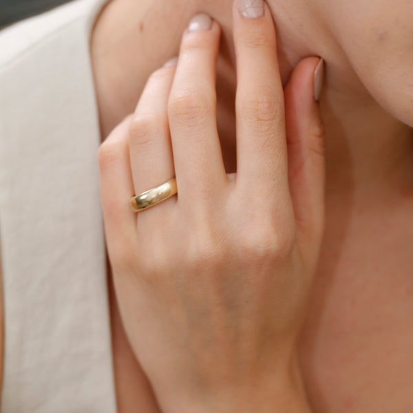 handmade chunky ring in solid gold 5.5 mm