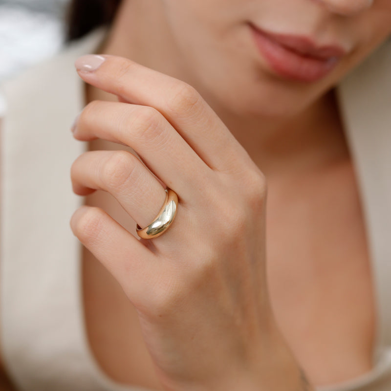 plain gold pointy band