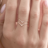 Double V Diamond Ring, Val
