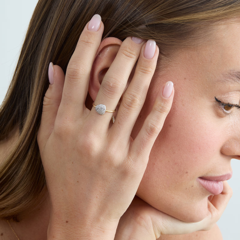 Pave Diamond Ring, Gita