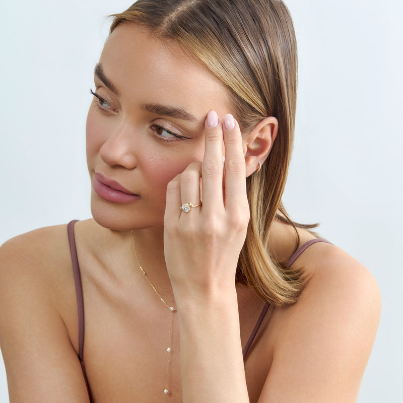 Oval-Cut Lab-Grown Diamond Engagement Ring, Elia