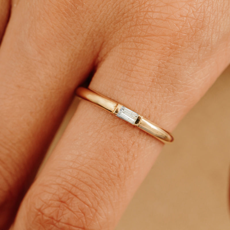 single white baguette diamond band