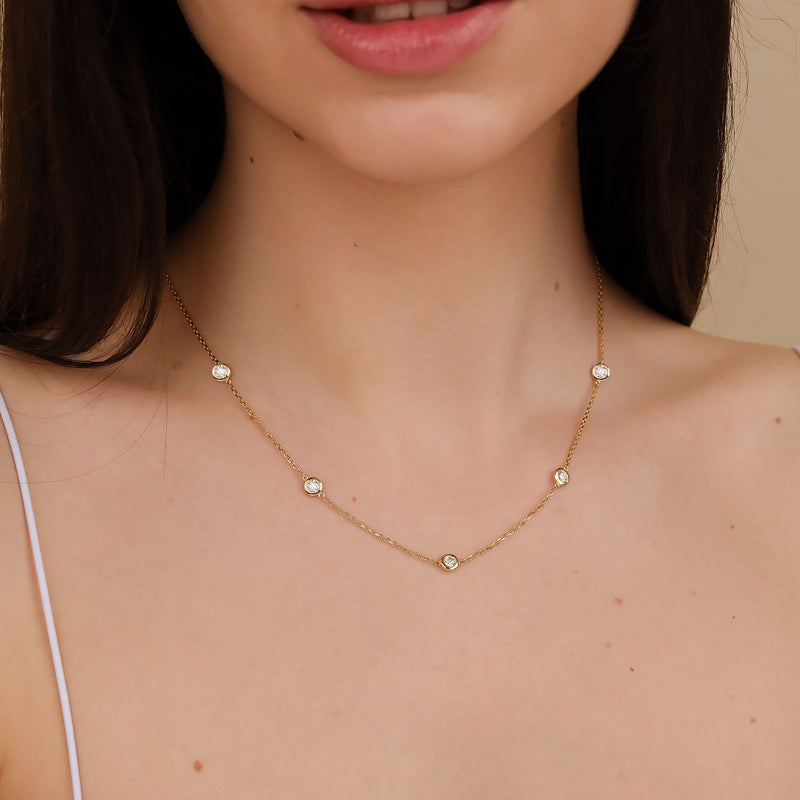 dainty five bezel diamond crystal in solid gold for her