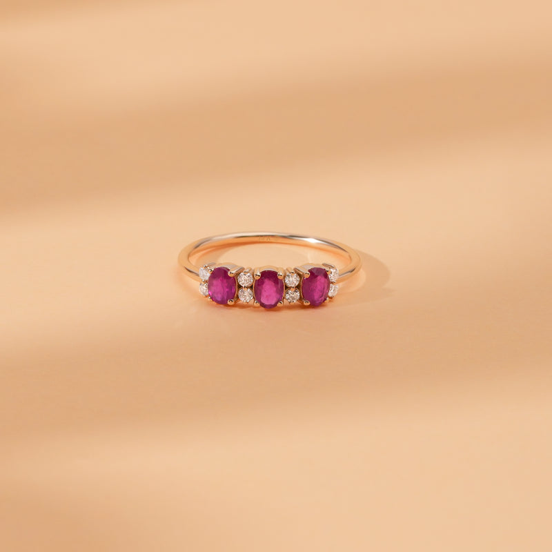 solid gold wedding ring