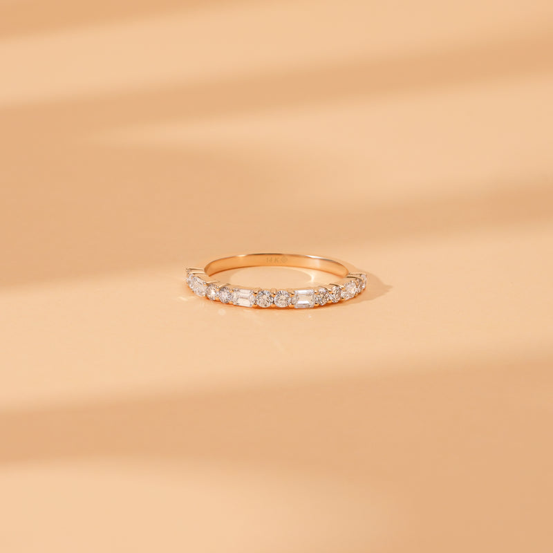 baguette round cut diamond band