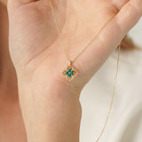 Emerald Clover Necklace, Sorelline