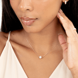 Pearl and Diamond Necklace, Panni