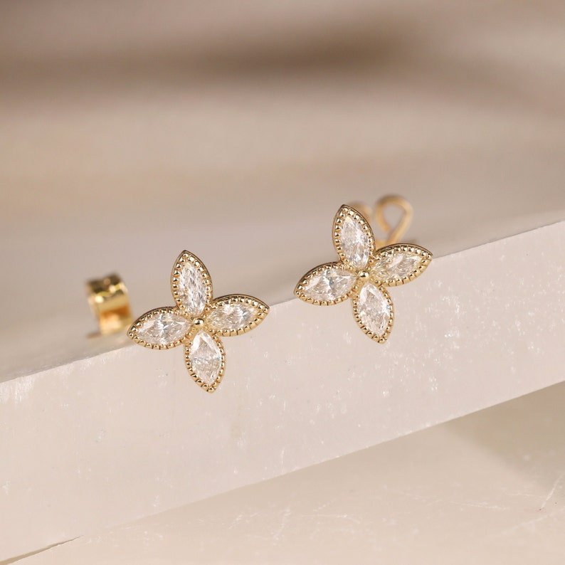 Simplistic Flower Earrings with Four Marquise Diamonds in Solid Gold and Beaded Outlined