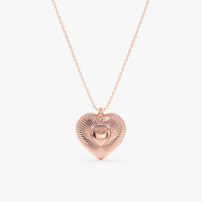 Gold Heart Pendant, Zyne
