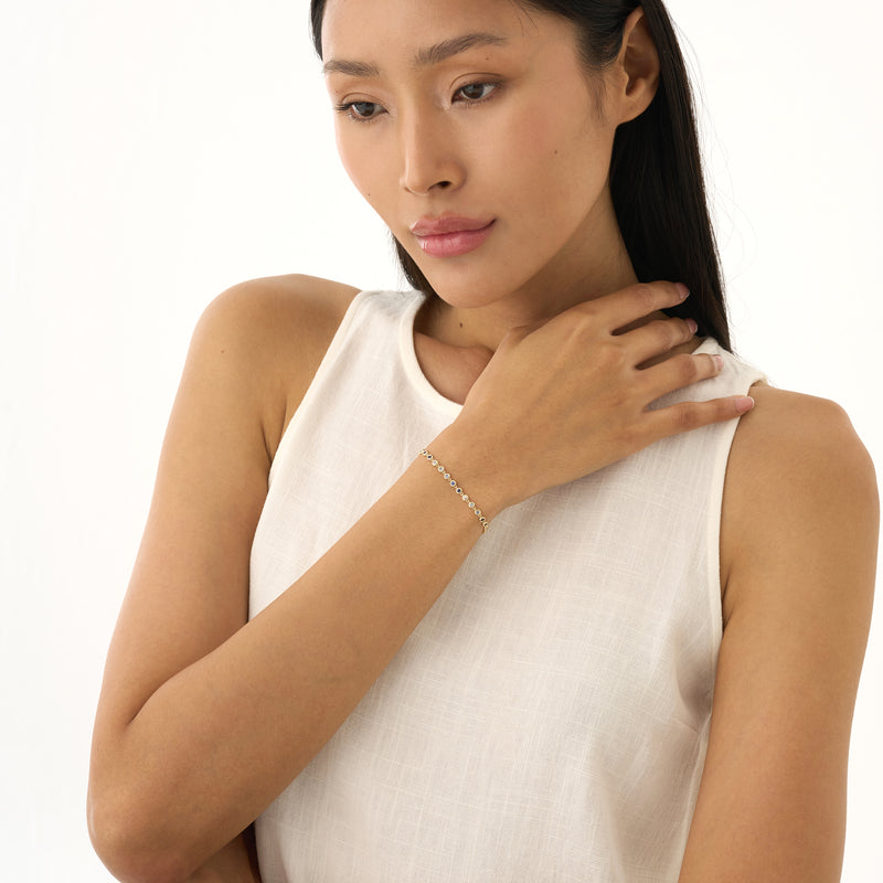 Ombre Blue Sapphire Tennis Bracelet, Petra