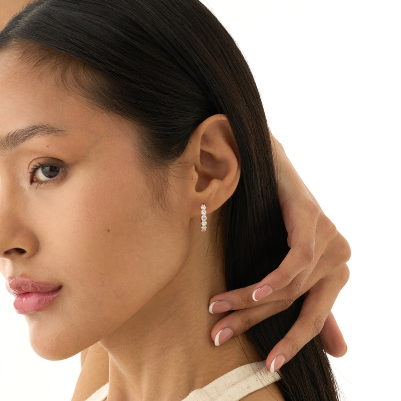 Lab Grown Diamond Huggie, Orinthia