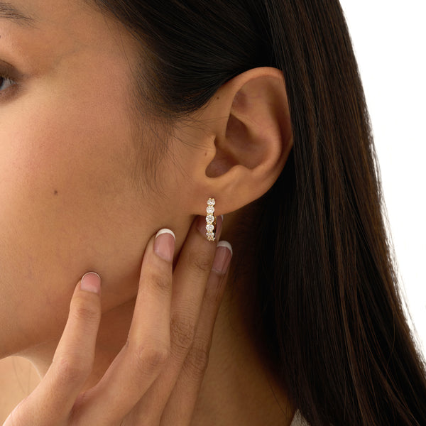 Lab Grown Diamond Huggie, Orinthia