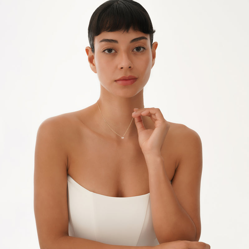 Solid Gold Rose Quartz Oval Necklace, Loa