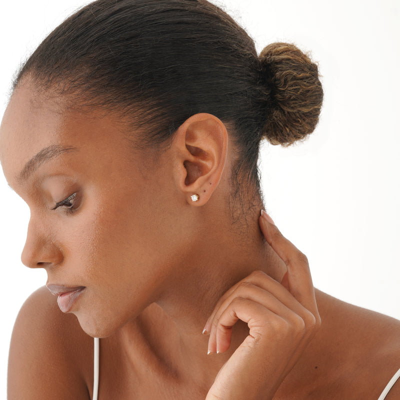 Round Lab Grown Diamond Studs, Vaelith