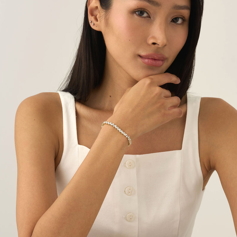 Up-Down Pear Shape Tennis Bracelet, Desdemona