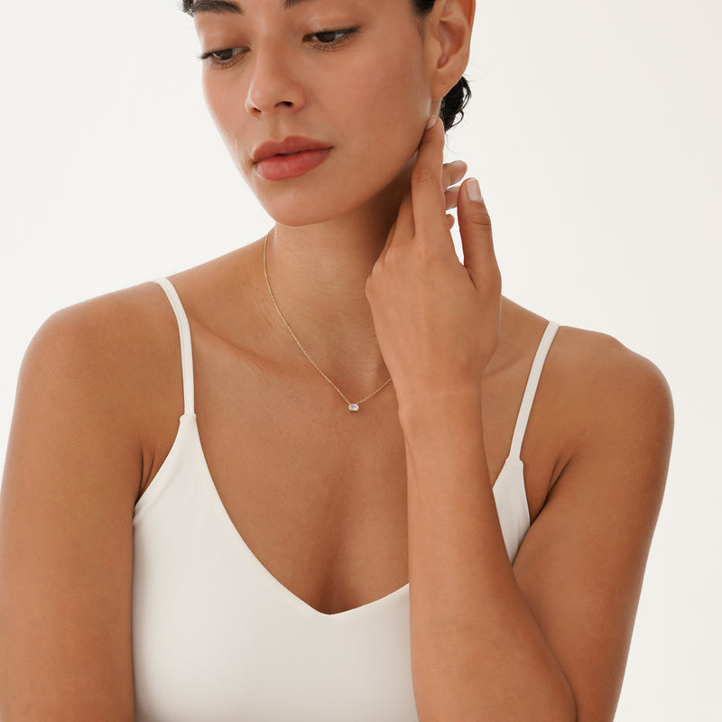 Solid Gold Moonstone Oval Necklace, Loa