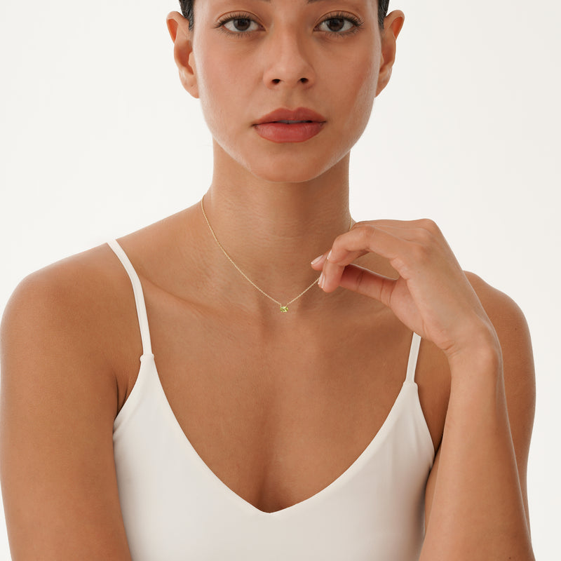 Solid Gold Peridot Oval Necklace, Loa