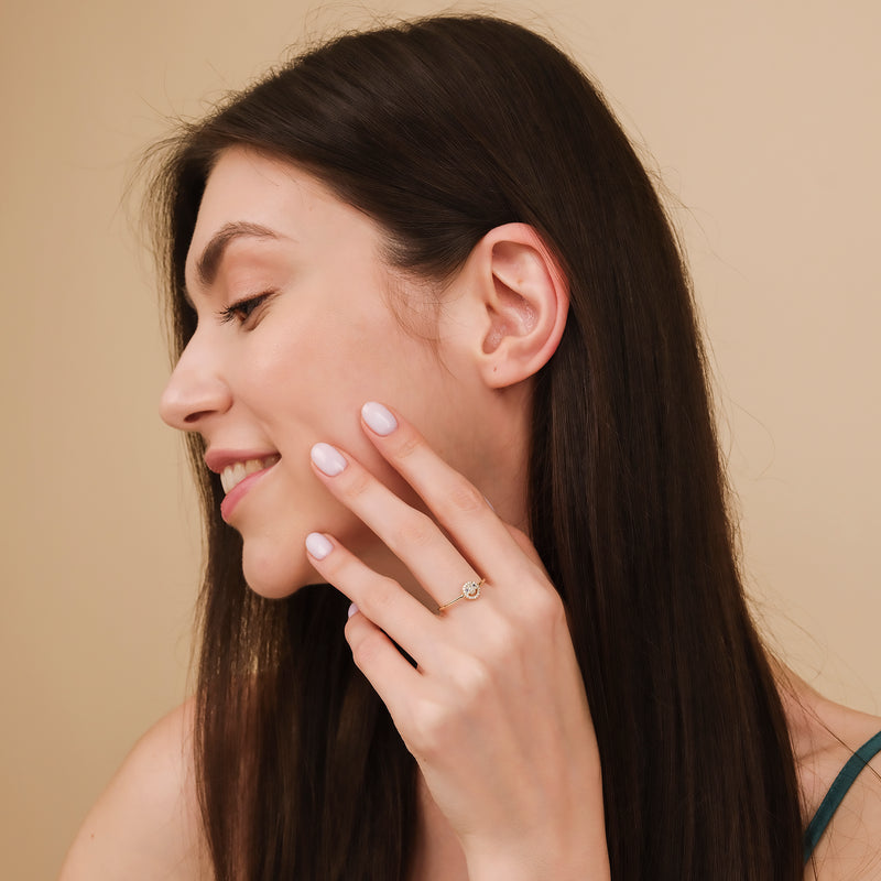 diamond and sapphire ring