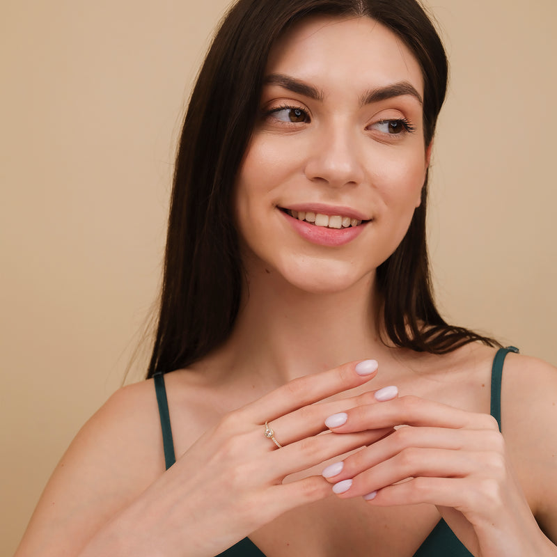 natural stones solid gold band