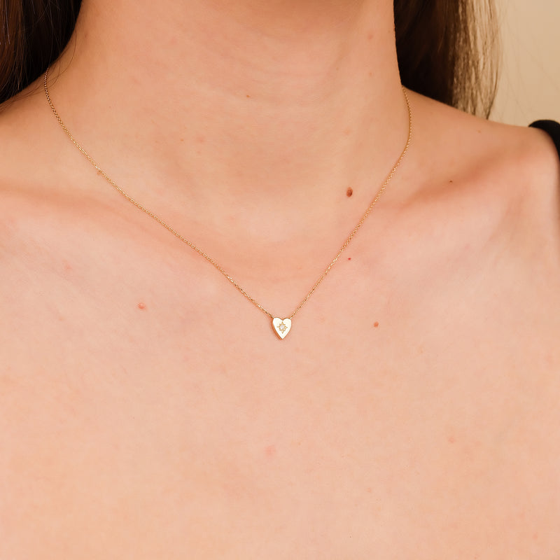 minimalistic diamond solid gold heart pendant necklace for her