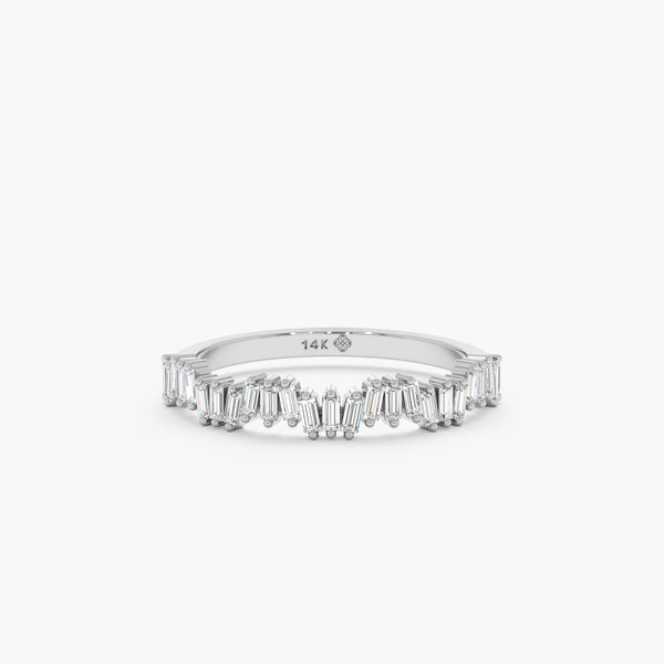handmade in white gold diamond ring