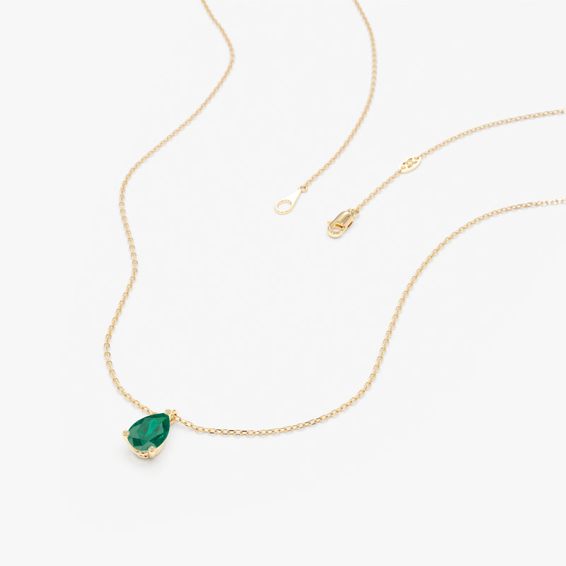 Pear-Cut Emerald Necklace, Oxa