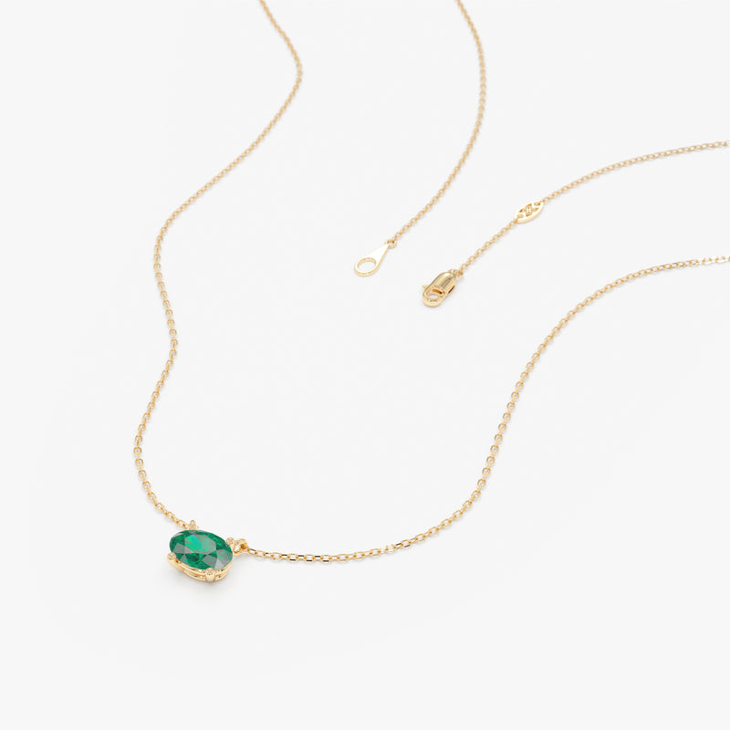 Solid Gold Emerald Oval Necklace, Loa