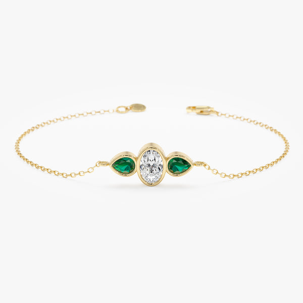 Lab Grown Diamond and Emerald Bracelet, Vaelisse