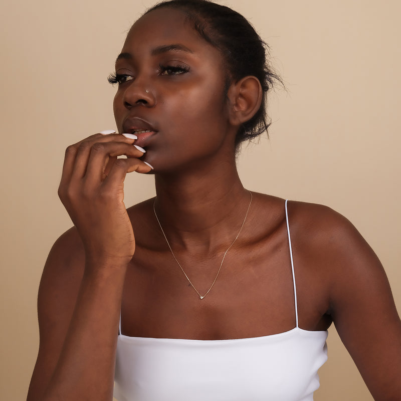 handmade minimalistic diamond heart pendant