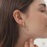 Plain Cage Huggies, Guinevere