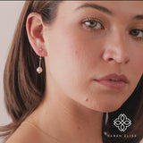 Dangle Pearl Earrings, Panni