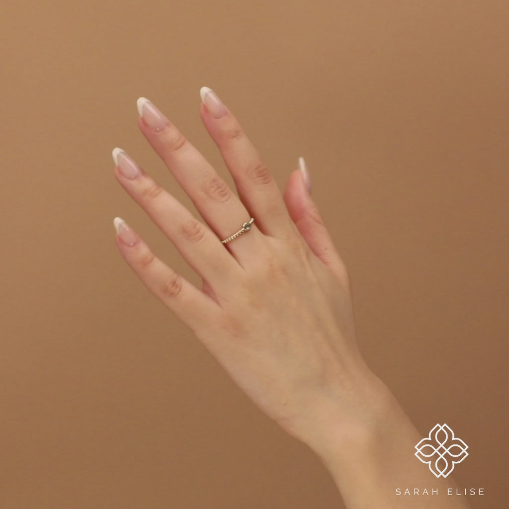 Yellow Gold Round Labradorite Ring