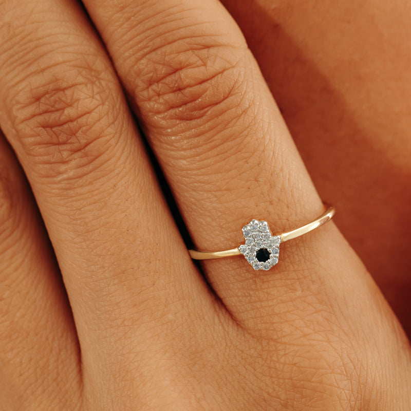 Natural Sapphire and Diamond Ring