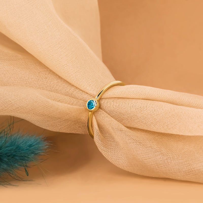 Minimalist Solid Gold Blue Diamond Ring