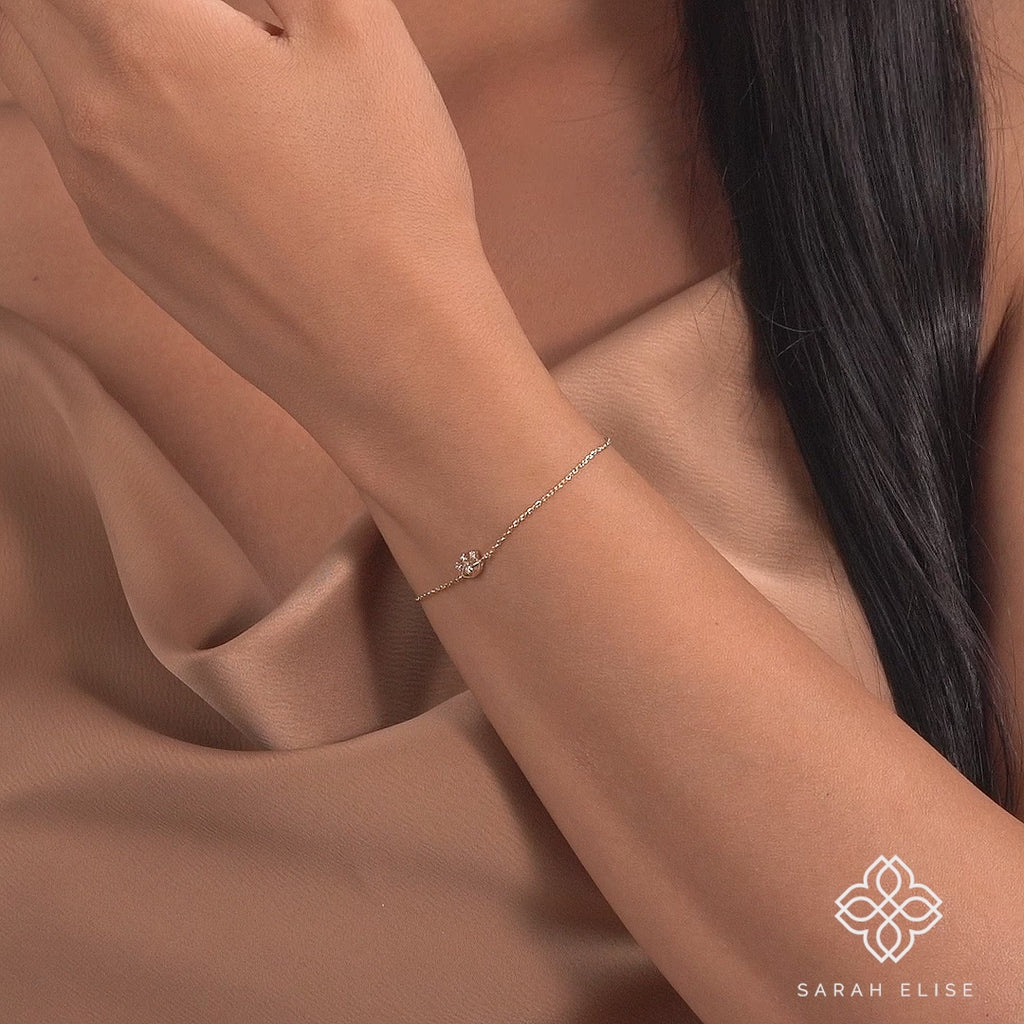 Dainty Diamond and Gold Evil Eye Bracelet