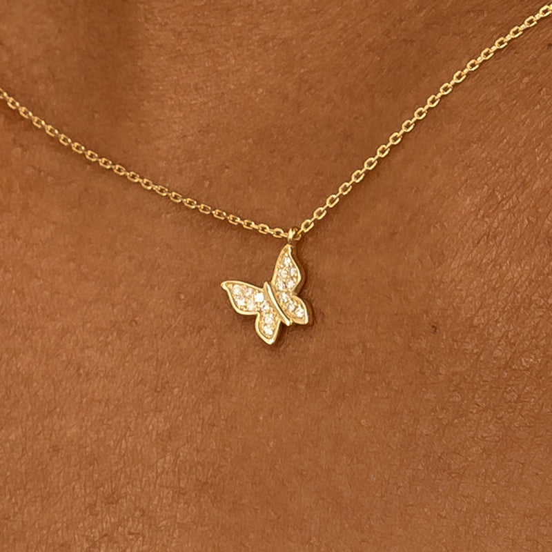 Cute butterfly diamond pendant