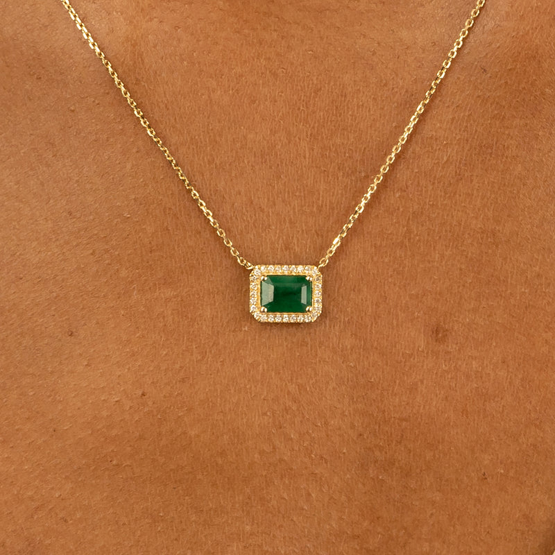 Solid Gold Emerald pendant Necklace