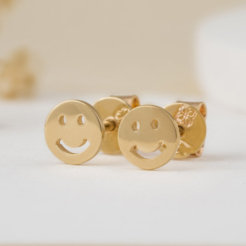 Minimalist Smiley Face Stud Earrings in solid 14k gold