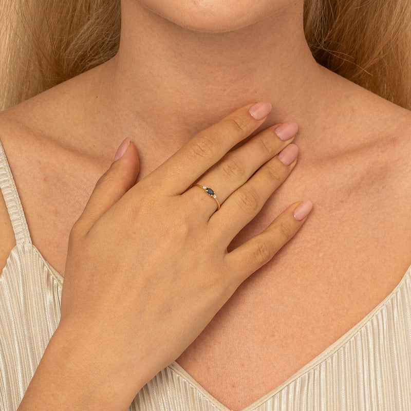 Minimalist Sapphire Ring