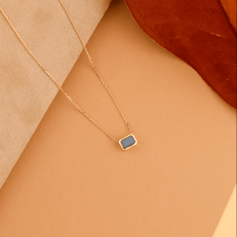 Solid Gold Handmade Natural Labradorite stone necklace