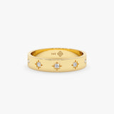Star setting solid yellow gold band