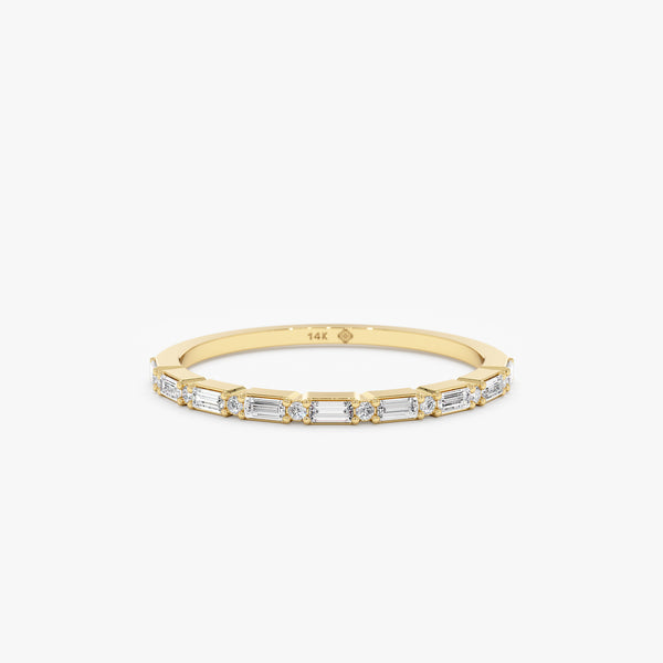 Baguette and Round Diamond Ring