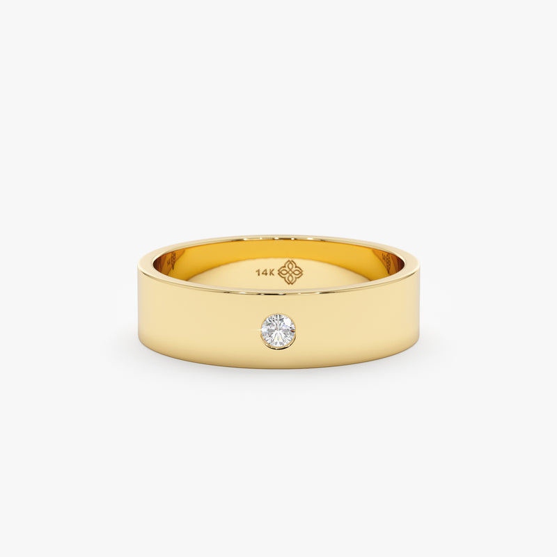 Wedding band with solitaire diamond