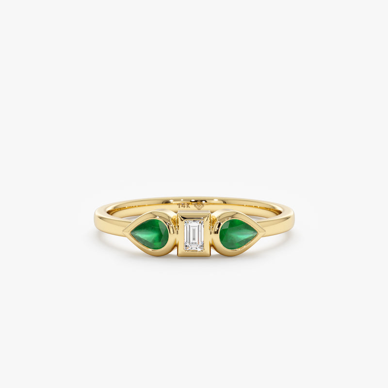 Pear Shape Natural Emerald Band