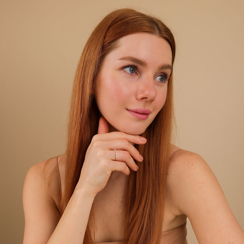 petite gold ring with diamonds