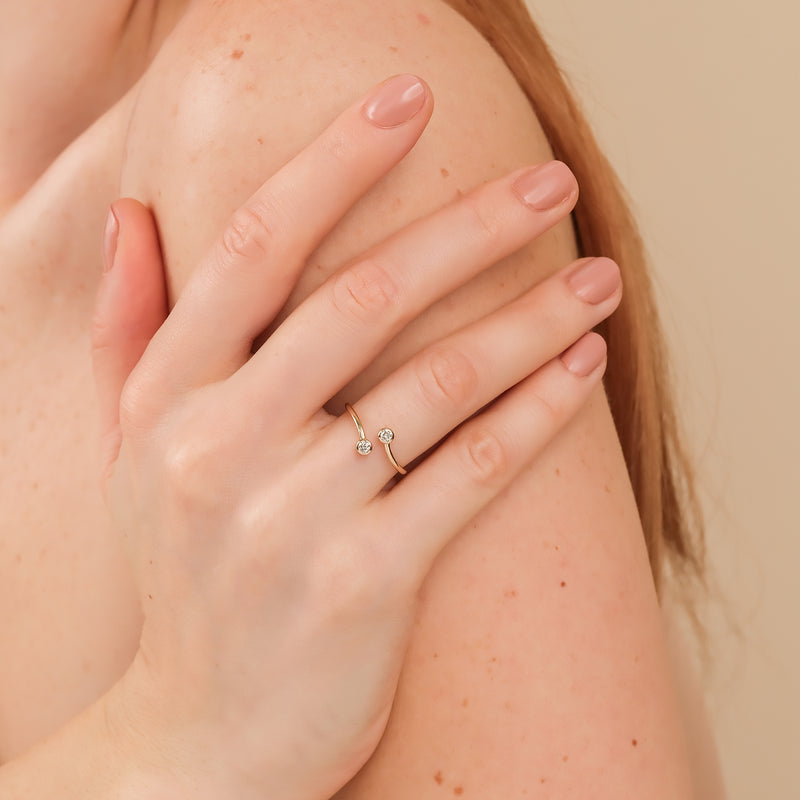 gold and diamond ring