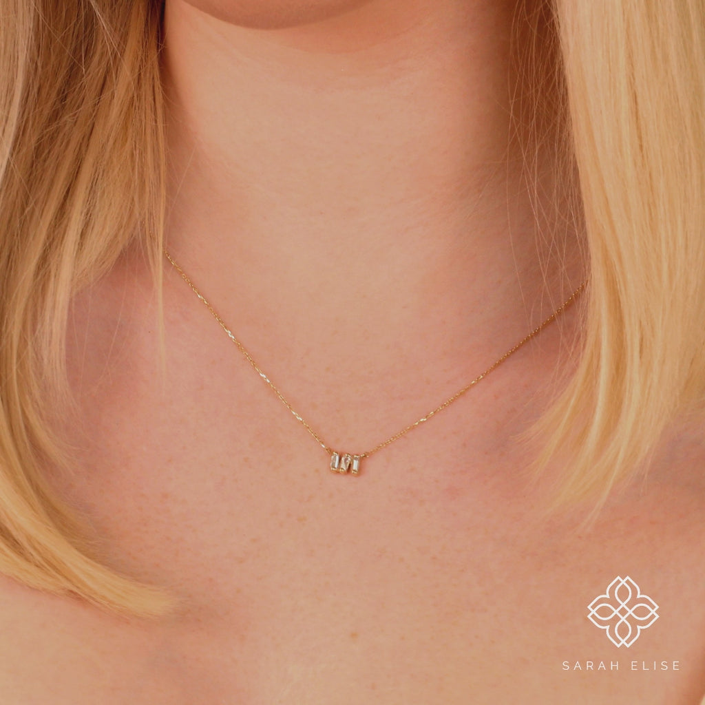 Cute Cluster Baguette Diamond Necklace