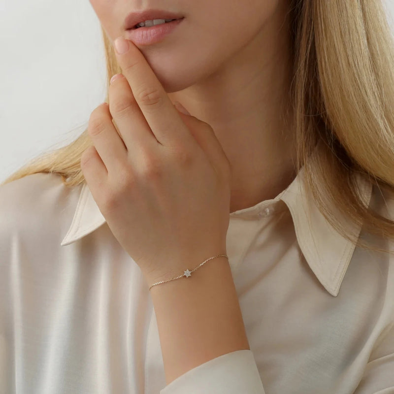 minimalistic style david star bracelet