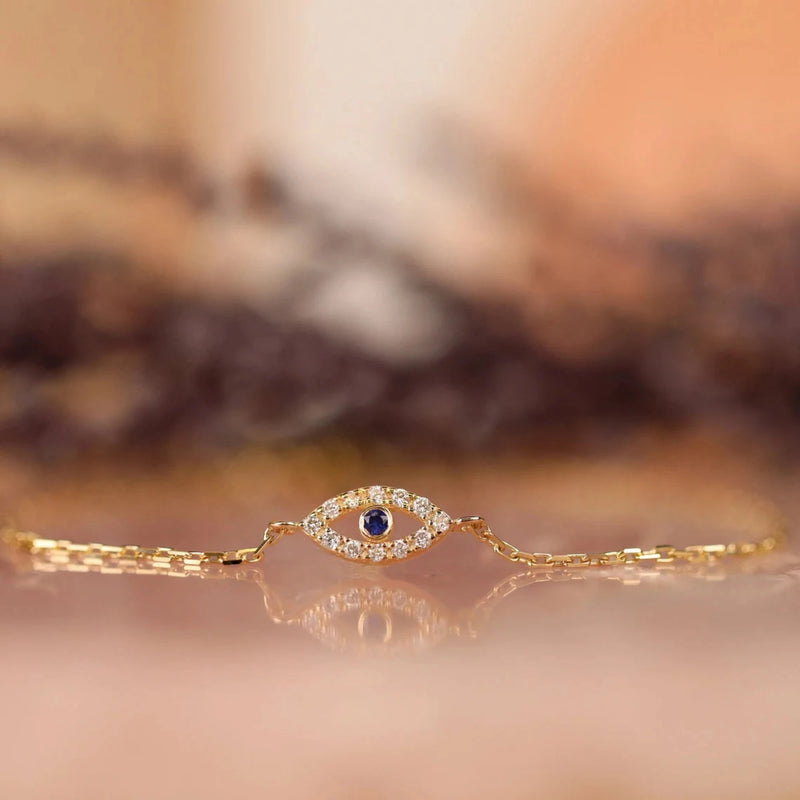 petite protection eye bracelet